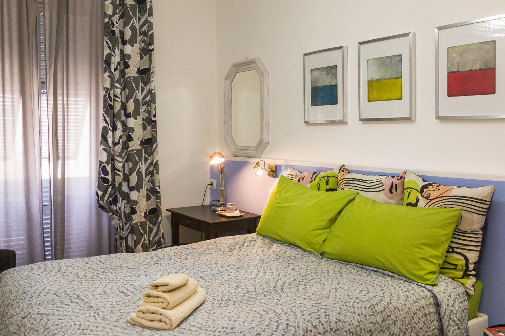 Girovagando B&B Γένοβα Δωμάτιο φωτογραφία